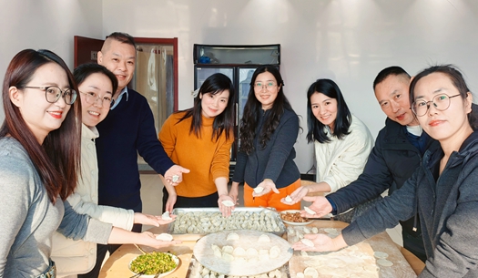 冬至，城發(fā)有約 | 一碗熱餃，一份同心